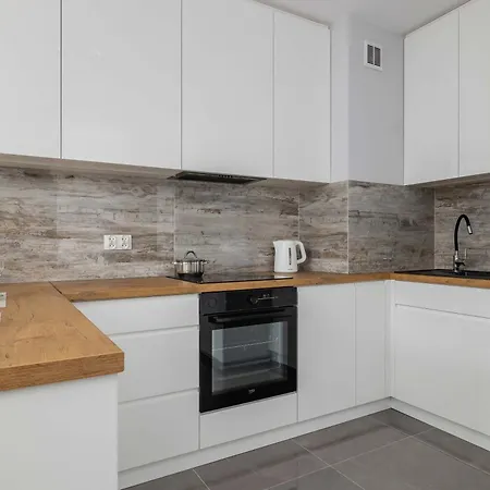 Apartment Nowoczesny Apartament W Gliwicach Z Umeblowanym Balkonem By Heyrent Gliwice