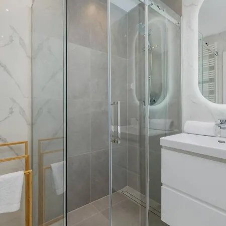 Lägenhet Nowoczesny W Gliwicach Z Umeblowanym Balkonem By Renters